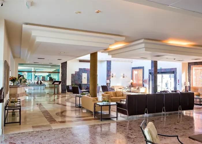 Mejores hoteles 4 estrellas en Costa Teguise, Lanzarote