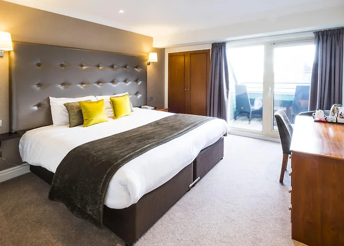 Discover the Best Ipswich Town Hotels for Your Stay in Wonderful Ipswich