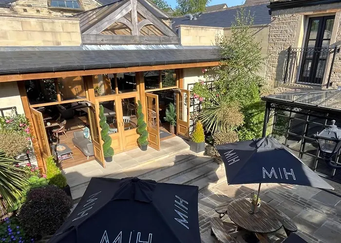 Premier Luxury Hotels in Huddersfield