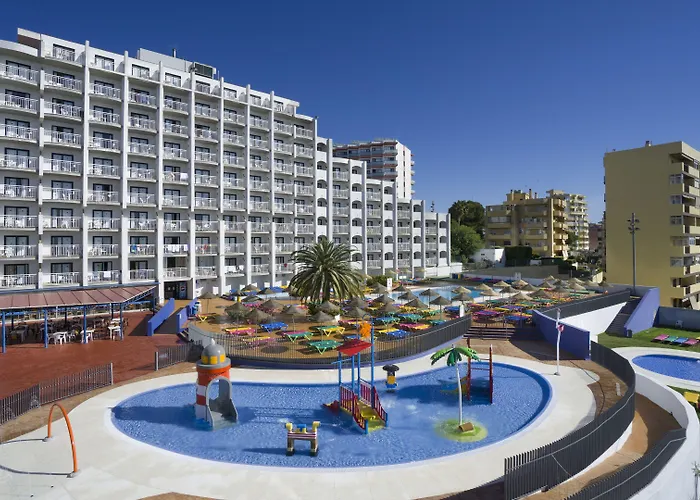 Top Hotels near Bonanza Square in Benalmadena