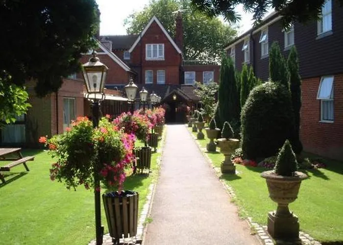 Hotels Canterbury Cheap - Discover Affordable Accommodations in Canterbury